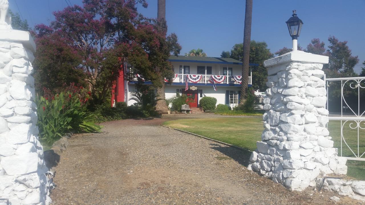 The Parks Inn Lemon Cove Exterior photo